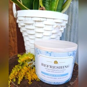 Refreshing Aromatherapy Candle - Mint & Basil COMPLETE HOME Soy Blend